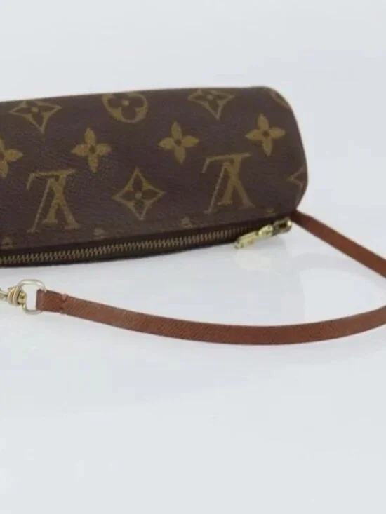 LOUIS VUITTON Monogram Papillon Pouch LV Auth - Picture 7 of 16